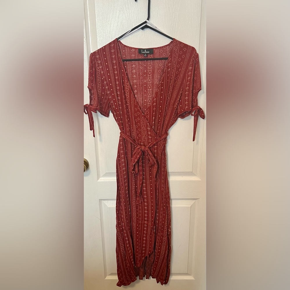 Lulu's Tabatha Wine Red Print Wrap Midi
Dress